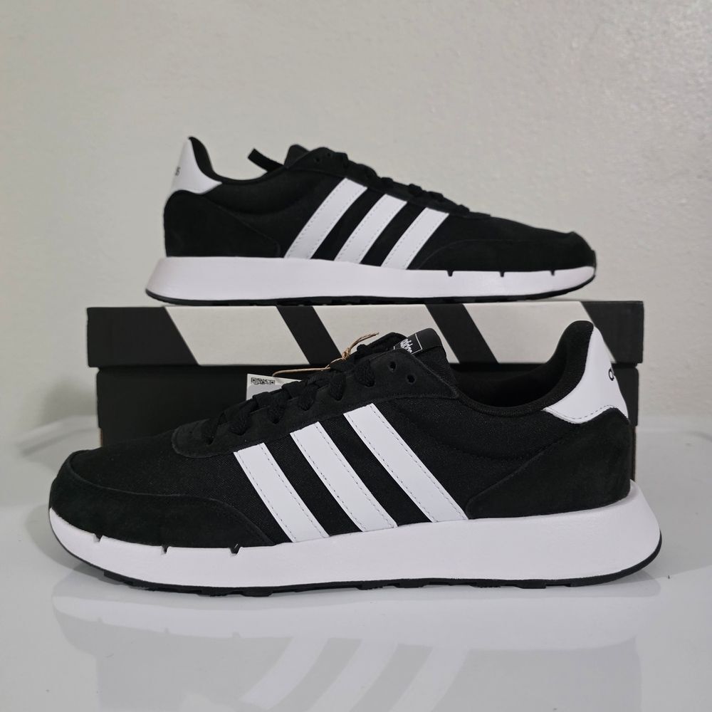 NWT Adidas Run 60s 2.0 Sneakers - Black/White - Men’s Size 10